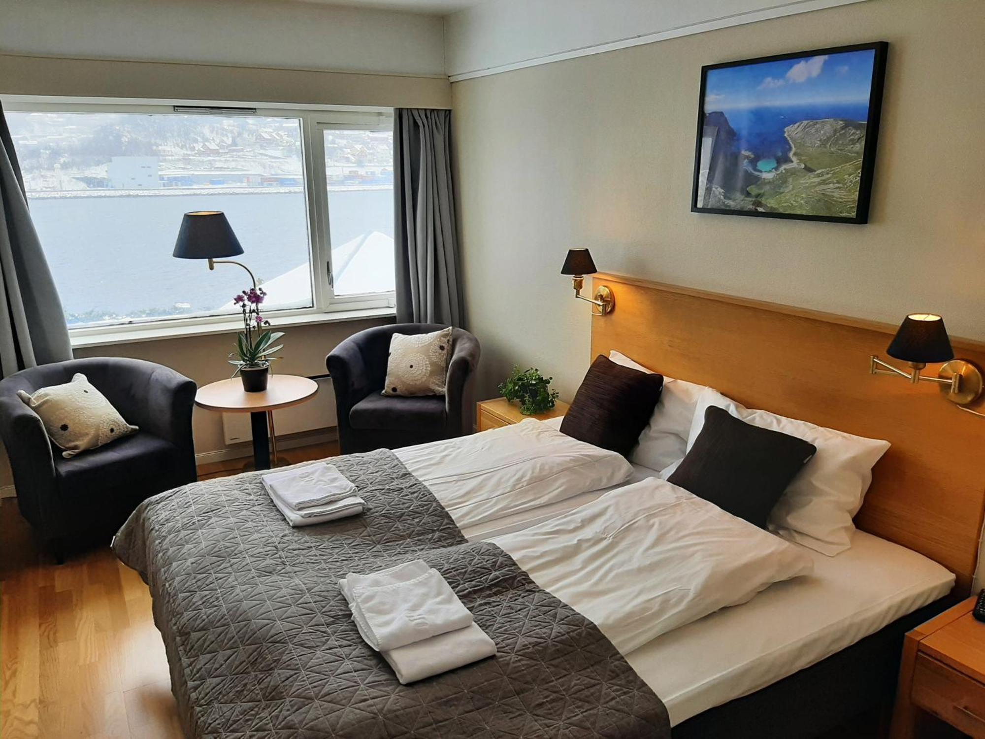 Bremanger Fjord Hotell Svelgen Exterior photo